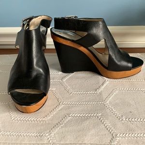 MICHAEL Michael Kors Black Leather Wedges sz 9